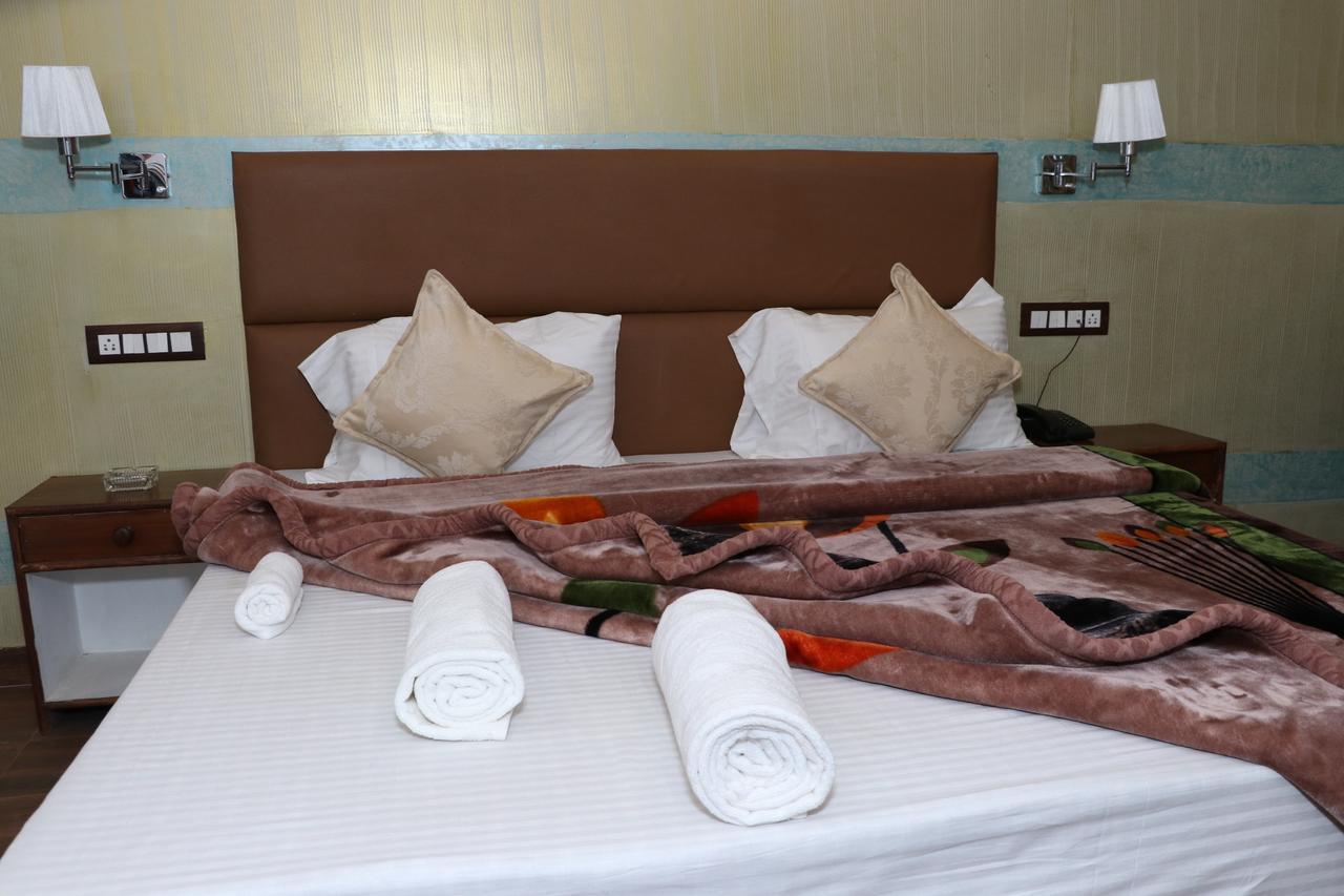 Hotel Green Tara Manāli Zewnętrze zdjęcie