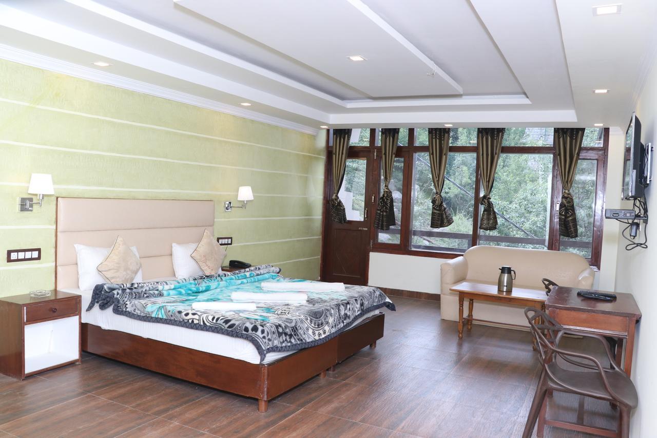 Hotel Green Tara Manāli Zewnętrze zdjęcie