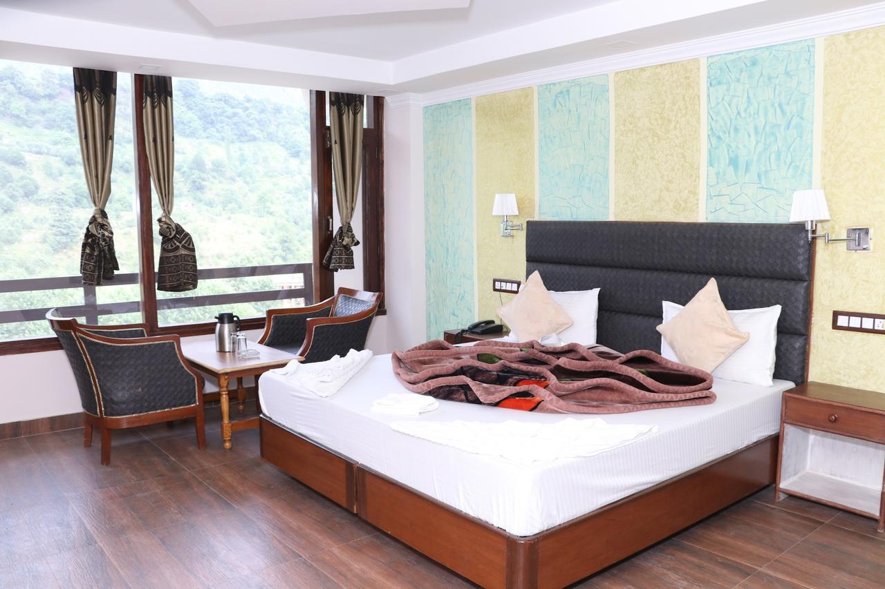 Hotel Green Tara Manāli Zewnętrze zdjęcie