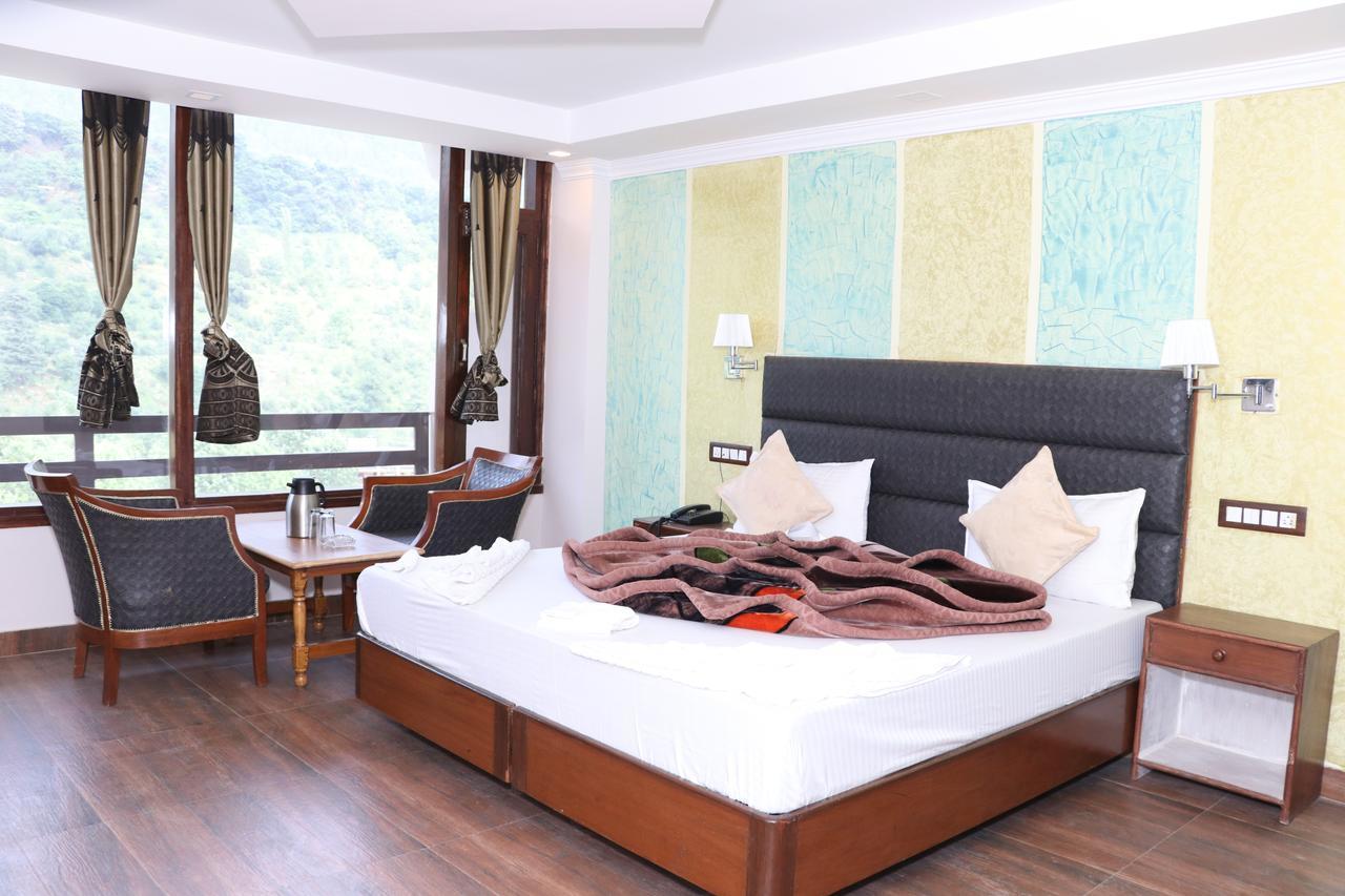 Hotel Green Tara Manāli Zewnętrze zdjęcie